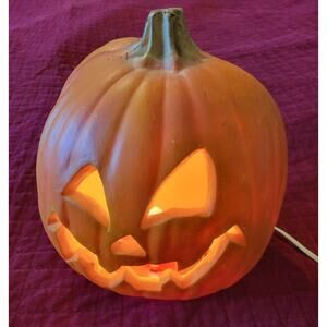 1995 Trendmasters 10" Pumpkin Jack O Lantern Lighted Halloween Foam Mold
